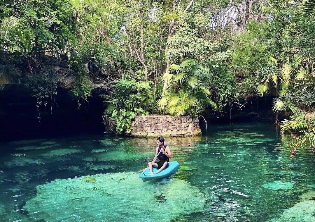 cenote-kantun-chi-un-lugar-que-parece-sacado-de-jurassic-park.jpg
