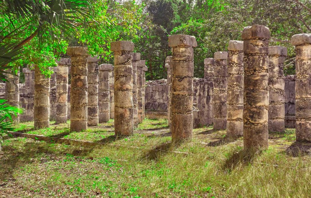columnas-de-los-templos-guerreros-1030x655-1.jpg